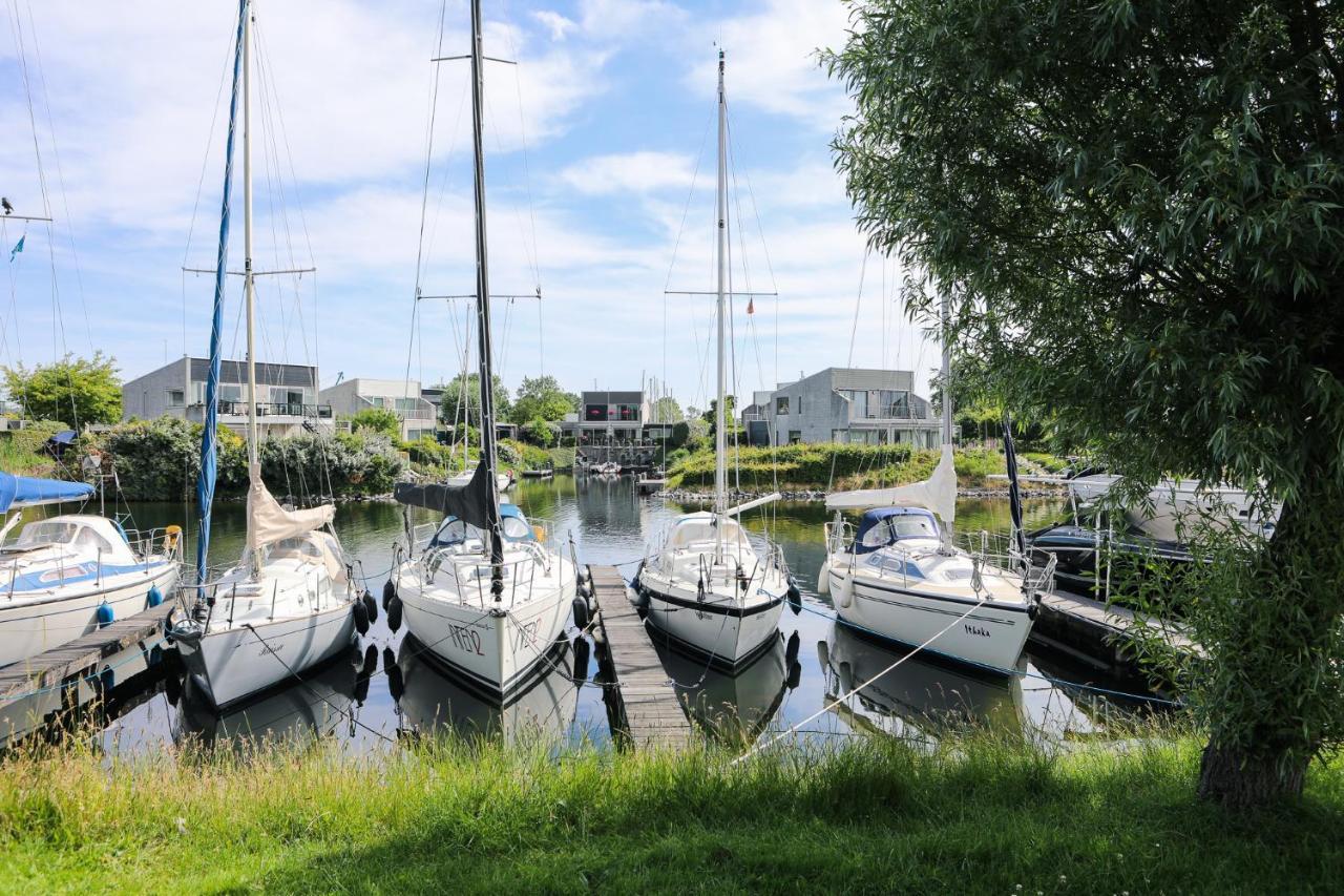 Chalet Op 5* Camping De Paardekreek Kortgene Bagian luar foto